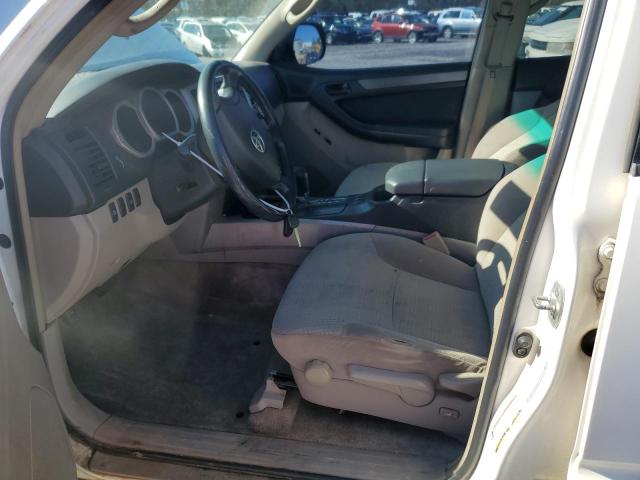 Photo 7 from auction – 2004 TOYOTA 4RUNNER SR with VIN JTEZU14R140020415
