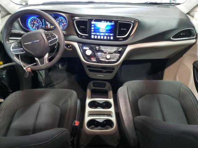 Photo 8 from auction – 2017 CHRYSLER PACIFICA T with VIN 2C4RC1DGXHR723058