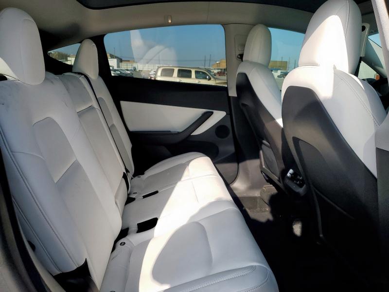 Снимка 11 от търг – 2020 TESLA MODEL Y с VIN 5YJYGDEE0LF027473