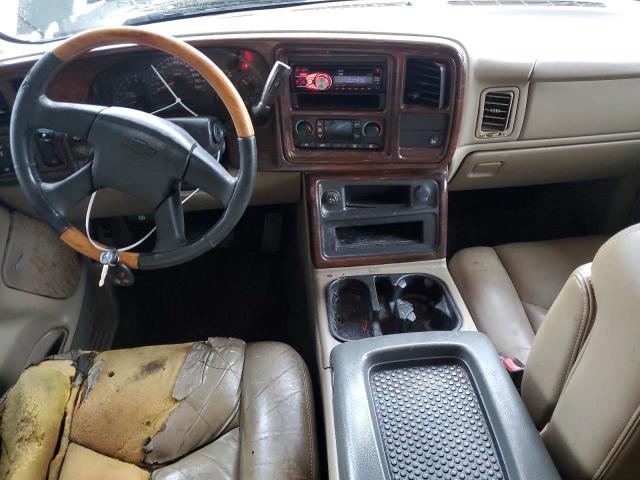 Photo 8 from auction – 2004 CHEVROLET AVALANCHE with VIN 3GNEC12T74G282169
