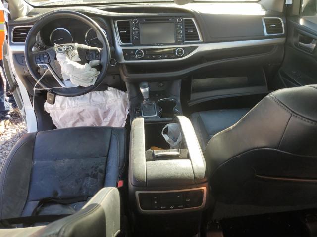 Photo 8 from auction – 2016 TOYOTA HIGHLANDER with VIN 5TDJKRFHXGS254662