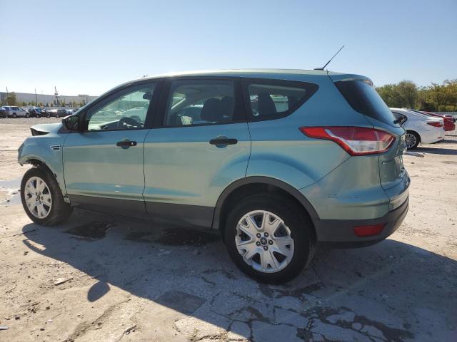 Photo 2 from auction – 2013 FORD ESCAPE S with VIN 1FMCU0F72DUA70535