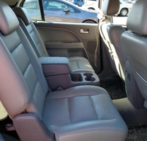 Photo 11 from auction – 2005 FORD FREESTYLE with VIN 1FMZK021X5GA11217