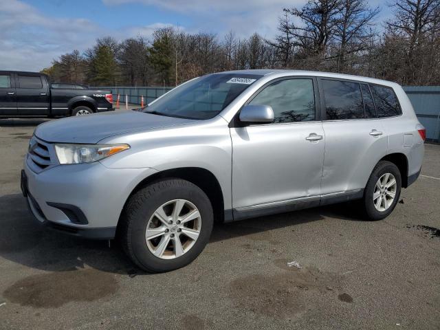 TOYOTA HIGHLANDER 2013 с VIN 5TDBK3EH4DS235944 - Снимка от търг
