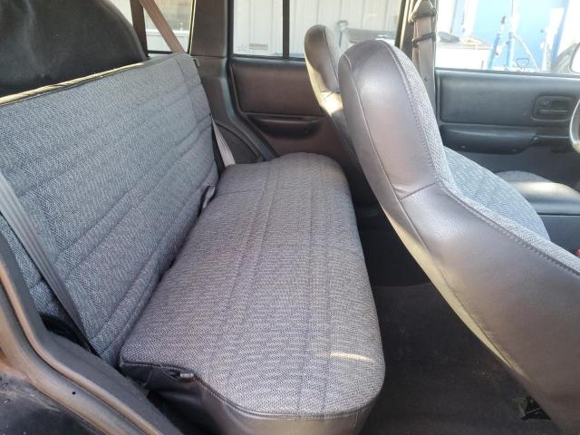 Photo 11 from auction – 1999 JEEP CHEROKEE S with VIN 1J4FF68S9XL520346