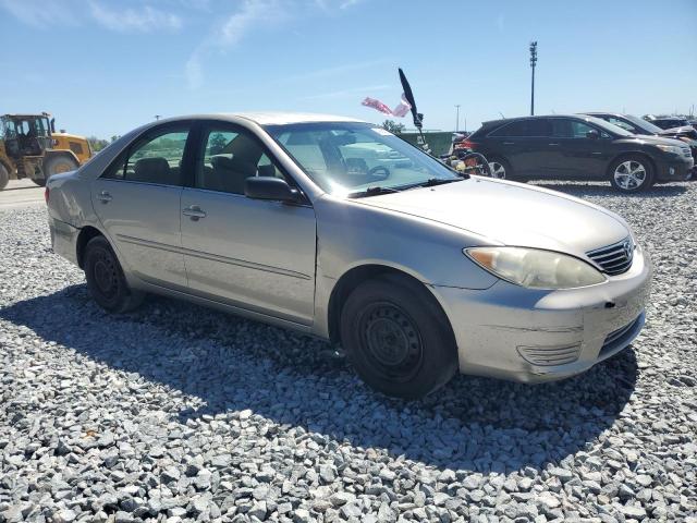 Photo 4 from auction – 2005 TOYOTA CAMRY LE with VIN 4T1BE32K05U091440