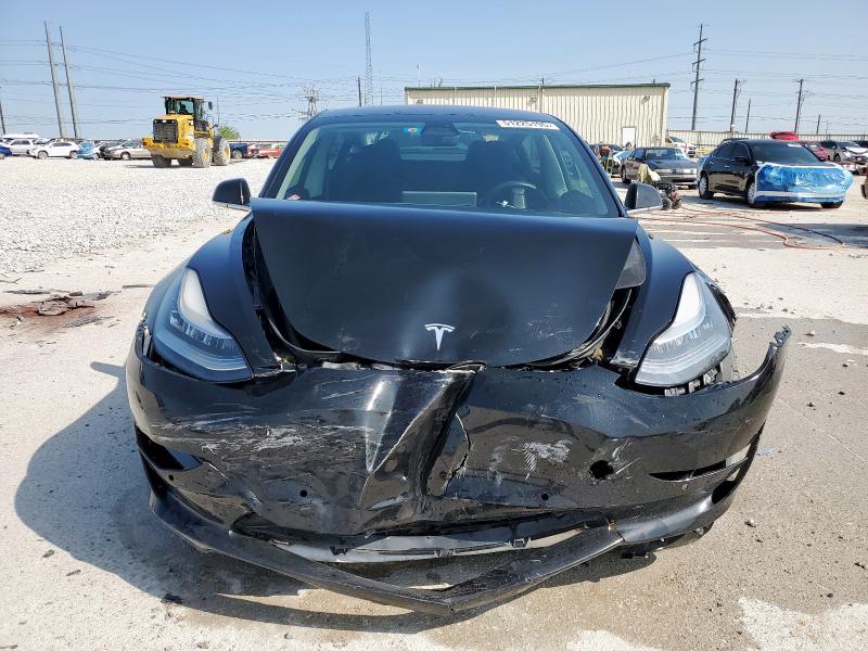 Photo 5 from auction – 2019 TESLA MODEL 3 with VIN 5YJ3E1EA9KF193033