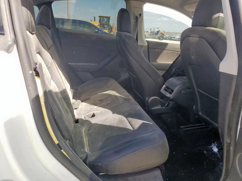 Photo 10 from auction – 2022 TESLA MODEL Y with VIN 7SAYGDEF2NF454149