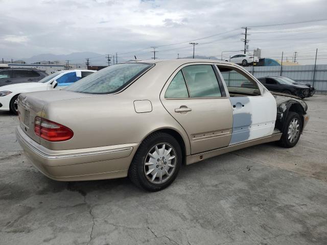 Снимка 3 от търг – 2001 MERCEDES-BENZ E 320 с VIN WDBJF65J01B251208