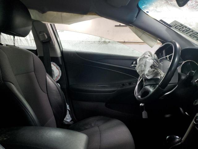Photo 7 from auction – 2011 HYUNDAI SONATA SE with VIN 5NPEC4AC0BH229118