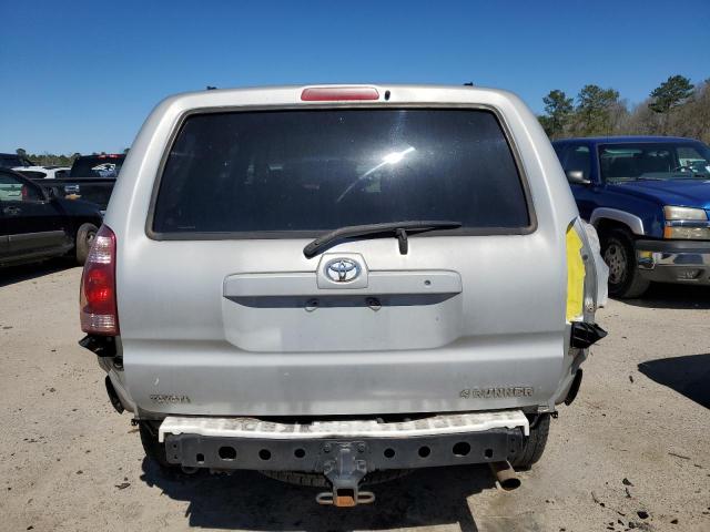 Photo 6 from auction – 2004 TOYOTA 4RUNNER SR with VIN JTEZU14R240034937