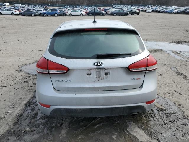 Снимка 6 от търг – 2016 KIA FORTE EX с VIN KNAFX5A82G5505667