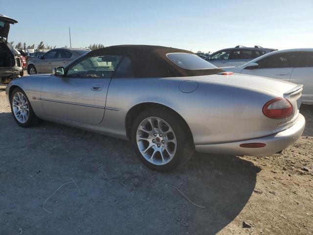 Photo 2 from auction – 2000 JAGUAR XKR with VIN SAJJA42B4YPA08228