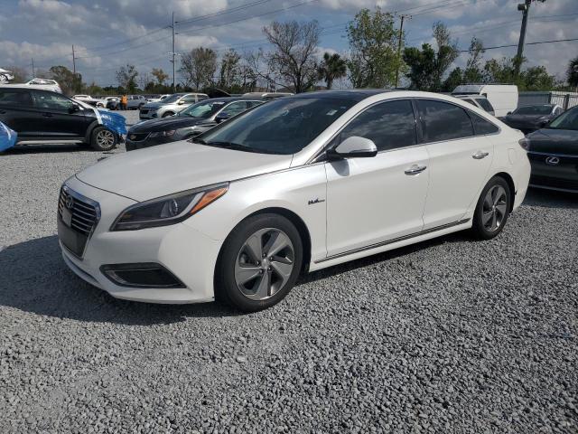 Photo 1 from auction – 2016 HYUNDAI SONATA HYB with VIN KMHE34L19GA012446
