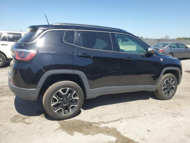 Снимка 3 от търг – 2020 JEEP COMPASS TR с VIN 3C4NJDDB7LT159336