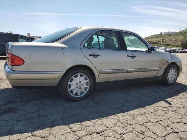 Photo 3 from auction – 1997 MERCEDES-BENZ E 320 with VIN WDBJF55F4VJ032270