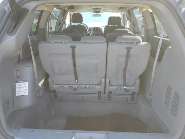 Photo 6 from auction – 2005 CHRYSLER TOWN & COU with VIN 2C4GP54L45R268140