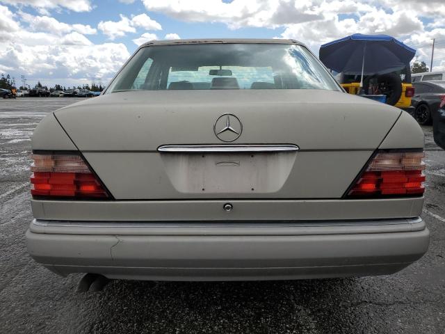 Photo 6 from auction – 1995 MERCEDES-BENZ E 320 BASE with VIN WDBEA32E0SC249878