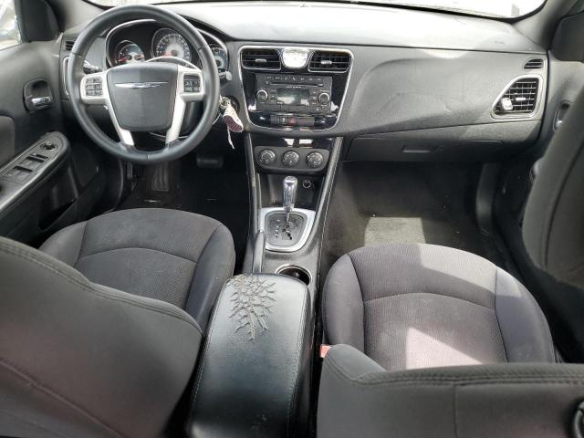 Photo 8 from auction – 2013 CHRYSLER 200 TOURIN with VIN 1C3CCBBBXDN689122