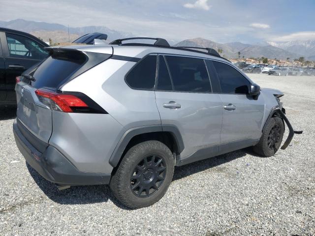 Photo 3 from auction – 2020 TOYOTA RAV4 LE with VIN 2T3F1RFVXLC083582