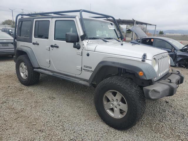 Снимка 4 от търг – 2011 JEEP WRANGLER U с VIN 1J4BA3H18BL589900