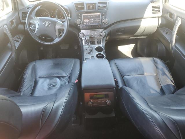 Photo 8 from auction – 2010 TOYOTA HIGHLANDER with VIN 5TDJK3EH2AS019596