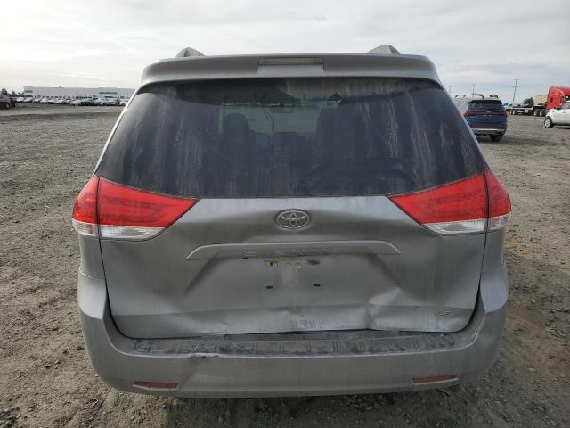 Photo 6 from auction – 2013 TOYOTA SIENNA LE with VIN 5TDKK3DC6DS395443
