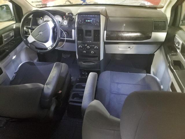 Photo 8 from auction – 2010 DODGE GRAND CARA with VIN 2D4RN5D10AR246954