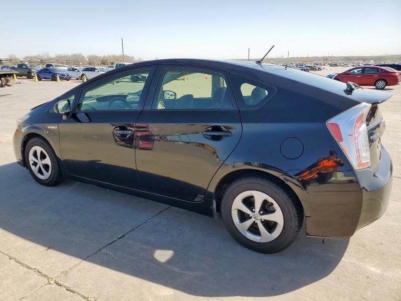 Photo 2 from auction – 2015 TOYOTA PRIUS with VIN JTDKN3DU5F0438367