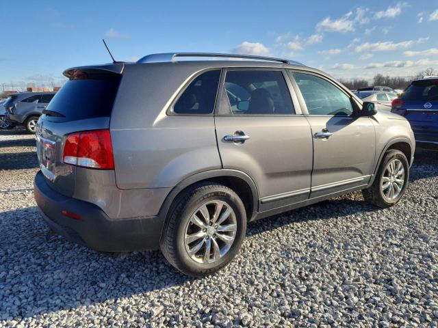 Photo 3 from auction – 2011 KIA SORENTO EX with VIN 5XYKU3A16BG100896
