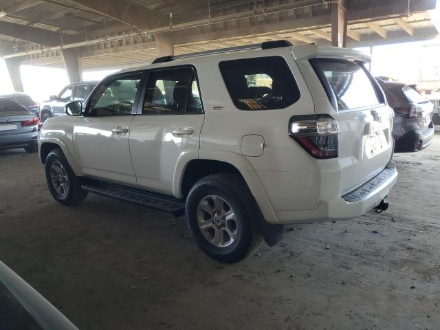 Photo 2 from auction – 2024 TOYOTA 4RUNNER SR with VIN JTEMU5JR0R6282209