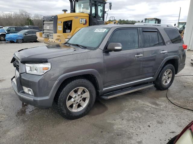 TOYOTA 4RUNNER SR 2011 مع رقم تعريف المركبة JTEZU5JR8B5024778 - صورة من المزاد