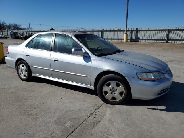 Photo 4 from auction – 2002 HONDA ACCORD with VIN 1HGCG165X2A010096