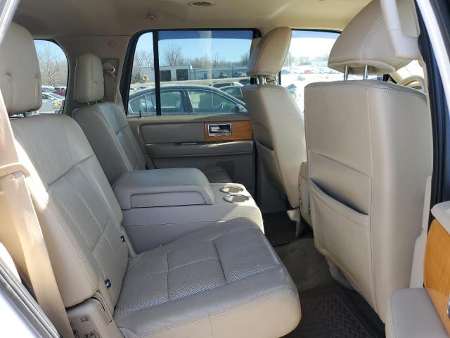 Photo 11 from auction – 2010 LINCOLN NAVIGATOR with VIN 5LMJJ2J50AEJ07473