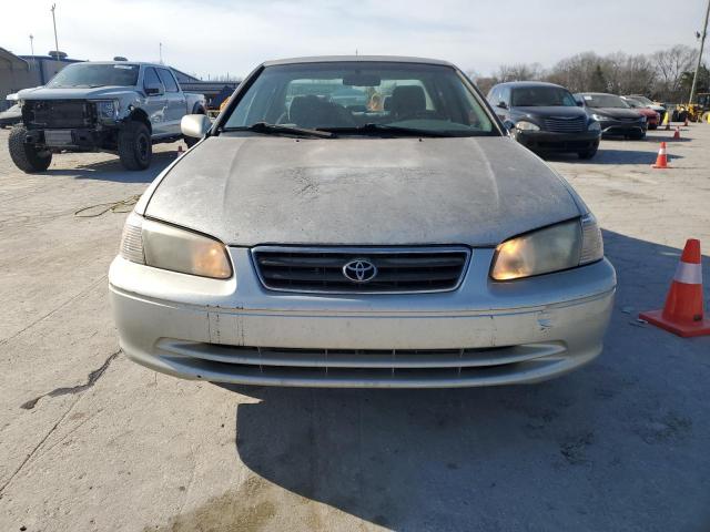Photo 5 from auction – 2000 TOYOTA CAMRY with VIN 4T1BG22K0YU003494