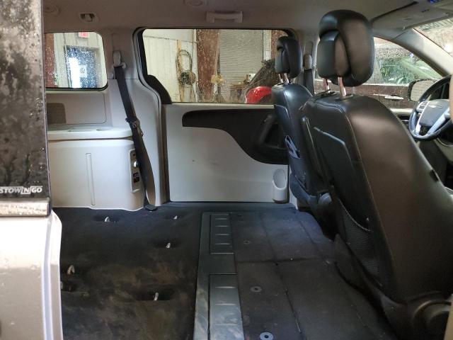 Photo 11 from auction – 2014 CHRYSLER TOWN & COU with VIN 2C4RC1BG7ER324204
