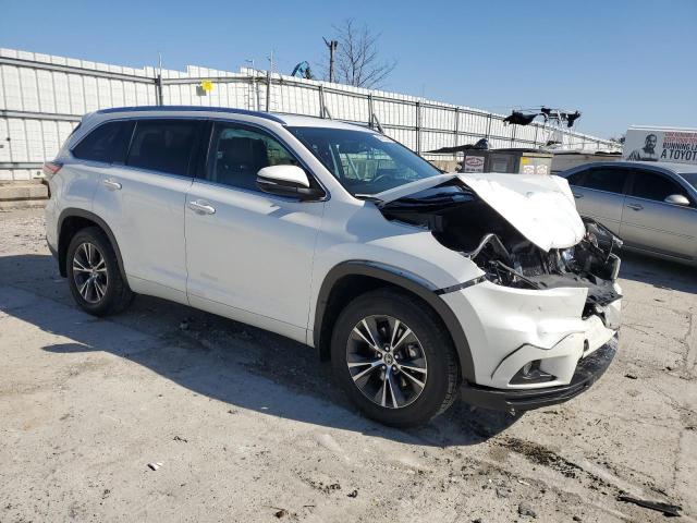 Снимка 4 от търг – 2016 TOYOTA HIGHLANDER с VIN 5TDJKRFHXGS309725