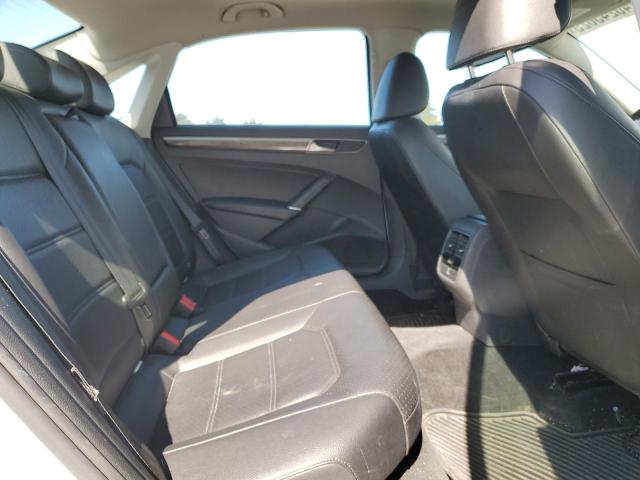 Photo 10 from auction – 2018 VOLKSWAGEN PASSAT SE with VIN 1VWBA7A38JC047491