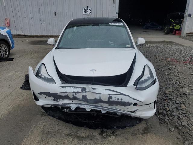 Photo 5 from auction – 2019 TESLA MODEL 3 with VIN 5YJ3E1EB3KF385086