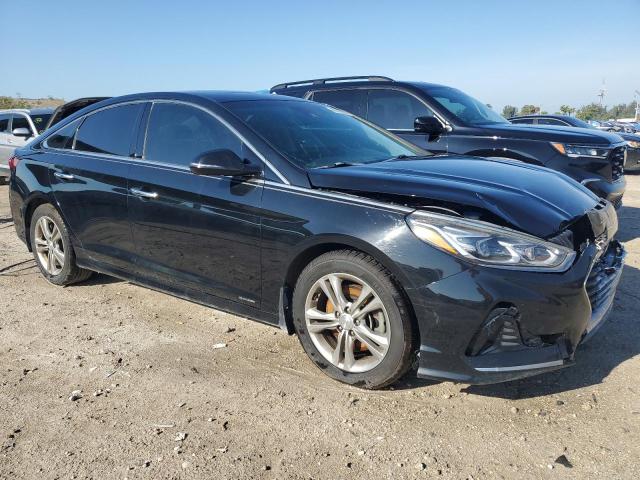 Photo 4 from auction – 2018 HYUNDAI SONATA LIM with VIN 5NPE34AF2JH687848