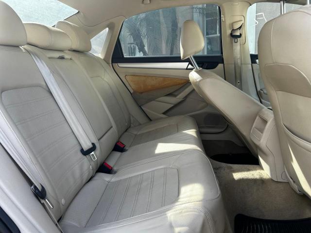 Photo 6 from auction – 2012 VOLKSWAGEN PASSAT SE with VIN 1VWBM7A30CC087865