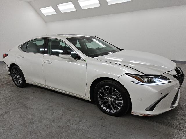 Photo 4 from auction – 2021 LEXUS ES 300H BA with VIN 58ACA1C12MU009354
