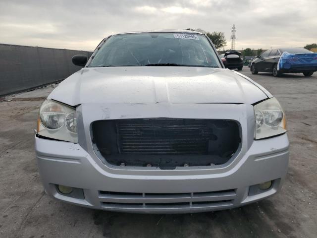 Photo 5 from auction – 2005 DODGE MAGNUM R/T with VIN 2D8GV58235H637844