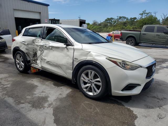 Photo 4 from auction – 2017 INFINITI QX30 BASE with VIN SJKCH5CP7HA037478