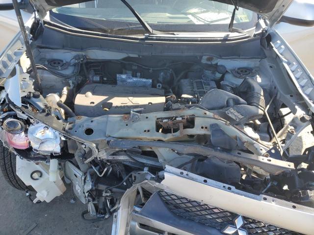Photo 12 from auction – 2011 MITSUBISHI OUTLANDER with VIN JA4AR4AU5BZ001222