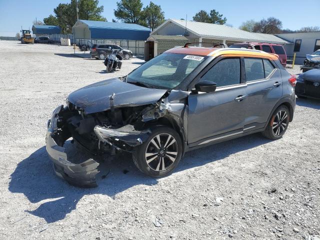 NISSAN KICKS 2019 with VIN 3N1CP5CU3KL492505 - Photo from auction