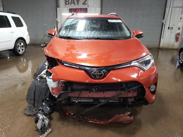 Photo 5 from auction – 2016 TOYOTA RAV4 LIMIT with VIN JTMDFREVXGJ078217