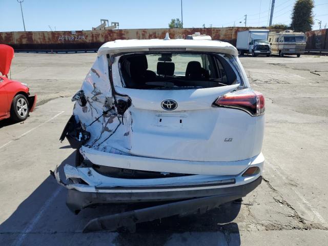 Photo 6 from auction – 2018 TOYOTA RAV4 LE with VIN 2T3ZFREV6JW442549