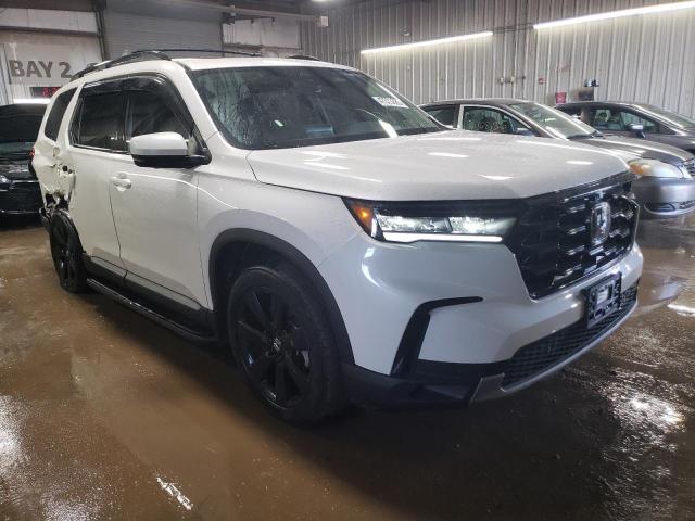 Photo 4 from auction – 2024 HONDA PILOT ELIT with VIN 5FNYG1H80RB033478