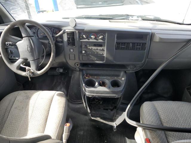 Photo 8 from auction – 2003 CHEVROLET EXPRESS G2 with VIN 1GCFH25T031151095